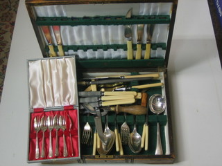A canteen of silver plated flatware and 6 silver plated pastry foks, cased