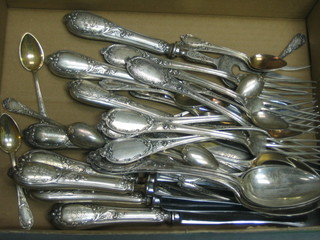 A quantity of Continental silver plated flatware
