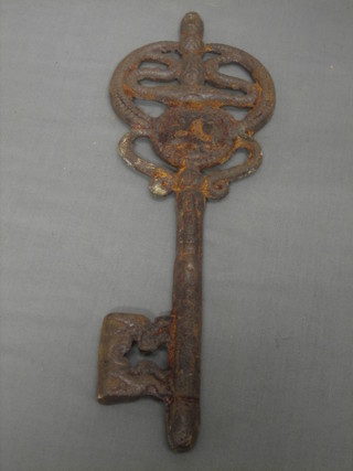 A 17th/18th Century Spanish Iron key 14"