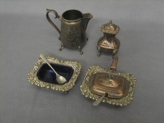 A pair of gilt metal and mother of pearl mounted opera glasses