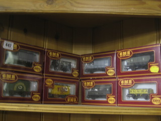 8 various Airfix GMR items of rolling stock