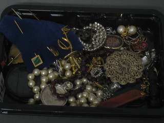 A collection of necklaces, costume jewellery etc