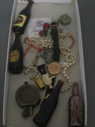 A small collection of various costume jewellery