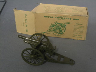 A Britain's model Royal Artillery field gun no. 1201, boxed