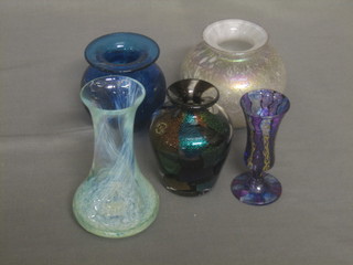 A Royal Brierley globular shaped vase 3", a Medina glass vase 3" and 3 other items of Art Glass
