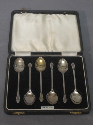 6 silver coffee spoons, Birmingham 1936 1 ozs, cased