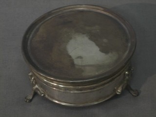 A circular silver box with hinged lid Birmingham 1924 3"