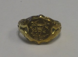 A gentleman's 18ct gold signet ring 