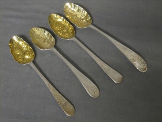 4 Georgian Old English pattern teaspoons with embossed bowls