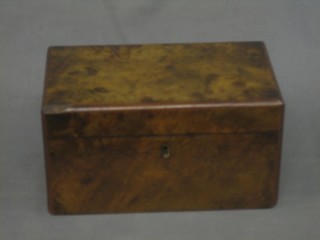 A Victorian figured walnut trinket/caddy box with hinged lid 8"