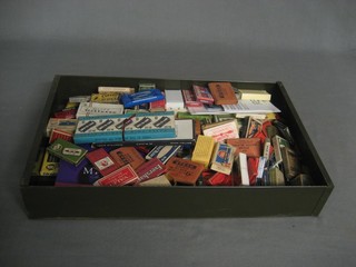 A large collection of vintage razor blades