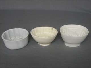 3 various 19th Century oval white glazed jelly moulds (no marks)