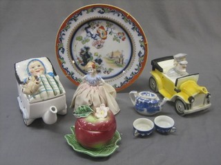 2 Novelty teapots and a small collection of decorative table china
