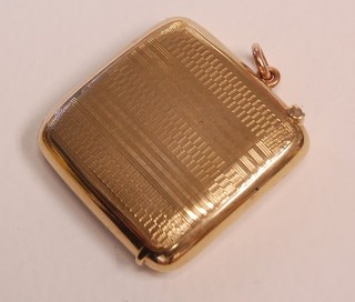 A 9ct gold vesta case with engine turned decoration, 24gms