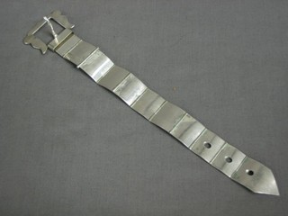 An Edwardian silver bracelet in the form of a belt London 1907  2 ozs