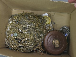 Various gilt metal chains and items of costume jewellery etc 