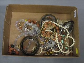 A collection of costume jewellery