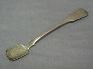 A George III silver fiddle pattern stilton scoop, London 1816 2 ozs