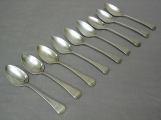 10 George III Old English pattern pudding spoons, London 1808 10 ozs