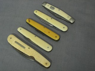 A 3 bladed folding pocket knife by Gaydor Cooke & Co. together with 4 other folding pocket knives
