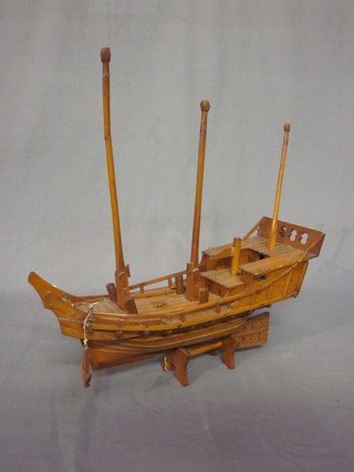 A wooden model Junk 17"