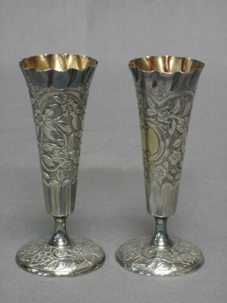 A pair of Victorian style embossed silver plated specimen vases 4 1/2"