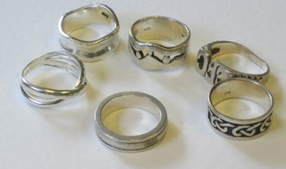 6 silver rings