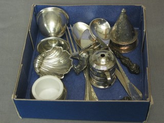 A childs silver fork and spoon, a silver salt and other silver items