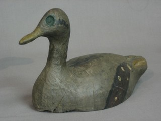 A wooden painted decoy duck 11"