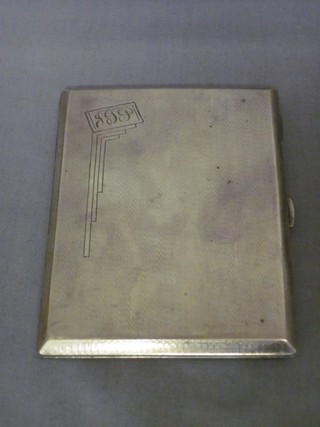 A Continental silver cigarette box with hinged lid 5 ozs
