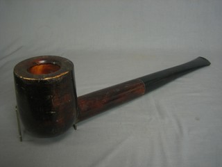 A large wooden novelty pipe 35"