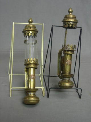 A pair of reproduction GWR lamps