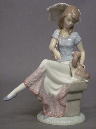 A 1991 Lladro figure - Picture Perfect 8" (boxed)