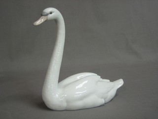 A Lladro figure of a swan, the base incised 5230 9"