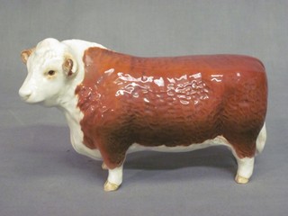 A Beswick figure of Champions Herefordshire Bull 5" (chip to ear)