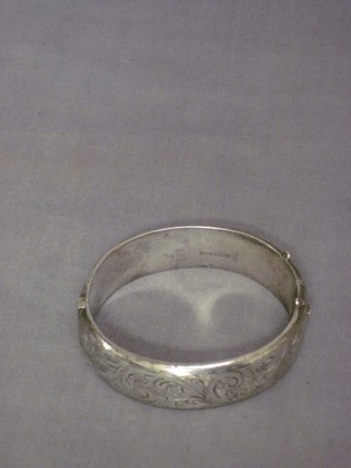 A silver bangle