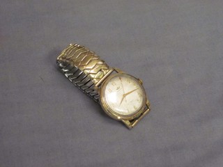A gentleman's Marvin wristwatch contained in a gold case