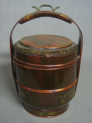 An cylindrical Eastern 3 section basket