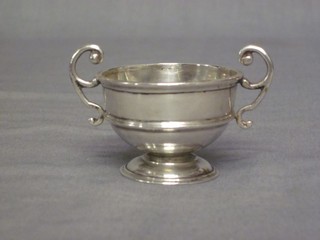 An Edwardian small silver twin handled trophy cup, Birmingham 1906 1 oz