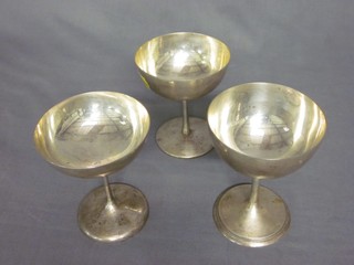 3 silver Art Deco champagne saucers, Birmingham 1925, 1927 and London 1926 11 ozs