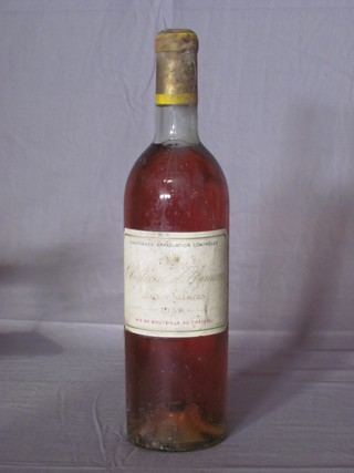 A bottle of 1959 Chateau Yguen Lur Salues Sauterne