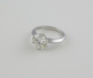 A lady's 18ct white gold solitaire dress ring set a circular cut  diamond, approx 3.02ct ILLUSTRATED