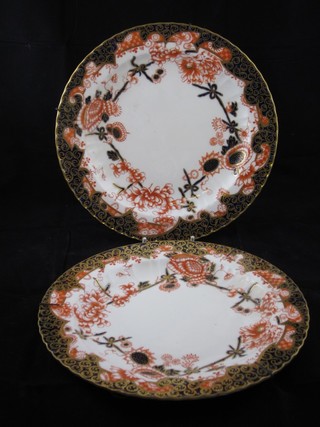 2 Derby porcelain plates, the reverse with crown cypher mark and impressed Derby 8 1/2"