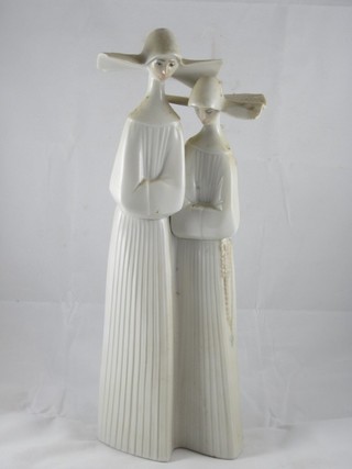 A Nao figure of 2 standing nuns - Monjas, no.4.611, boxed