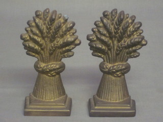 A pair of bookends in the form of sheaves of corn 7"