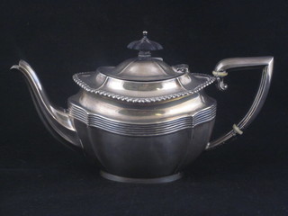 An oval silver Bachelor's teapot Chester 1924, 8 ozs
