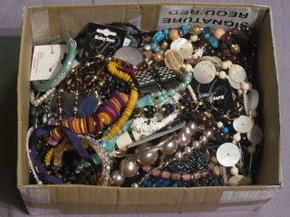 A collection of costume jewellery