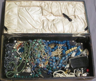 A collection of costume jewellery