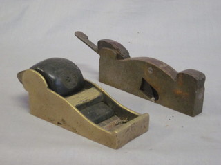 A brass smoothing plane 4" together with a steel plane 5 1/2"