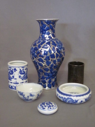 An Oriental silver and blue floral porcelain club shaped vase, the base with 4 character mark 14" and a collection of various  modern Oriental ceramics